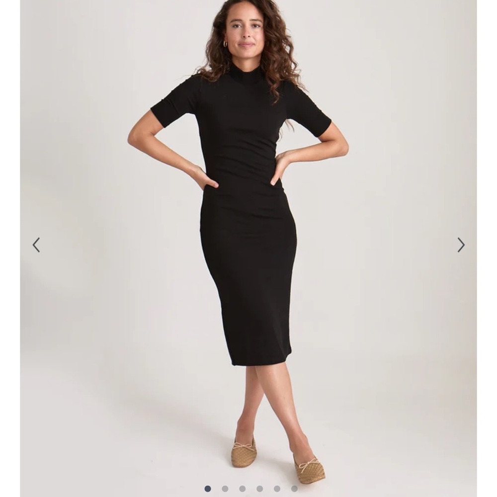 Black mini collared Midi dress